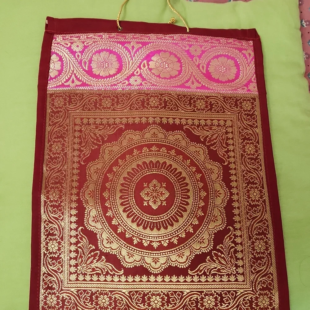 Mail holder - Picture 3 of 5